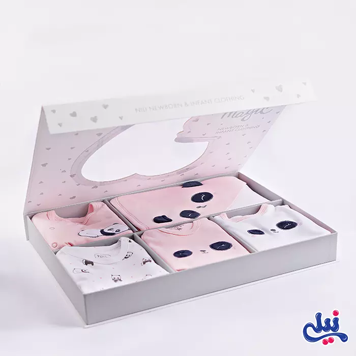  بسته‌بندی و برندینگ لباس نوزاد