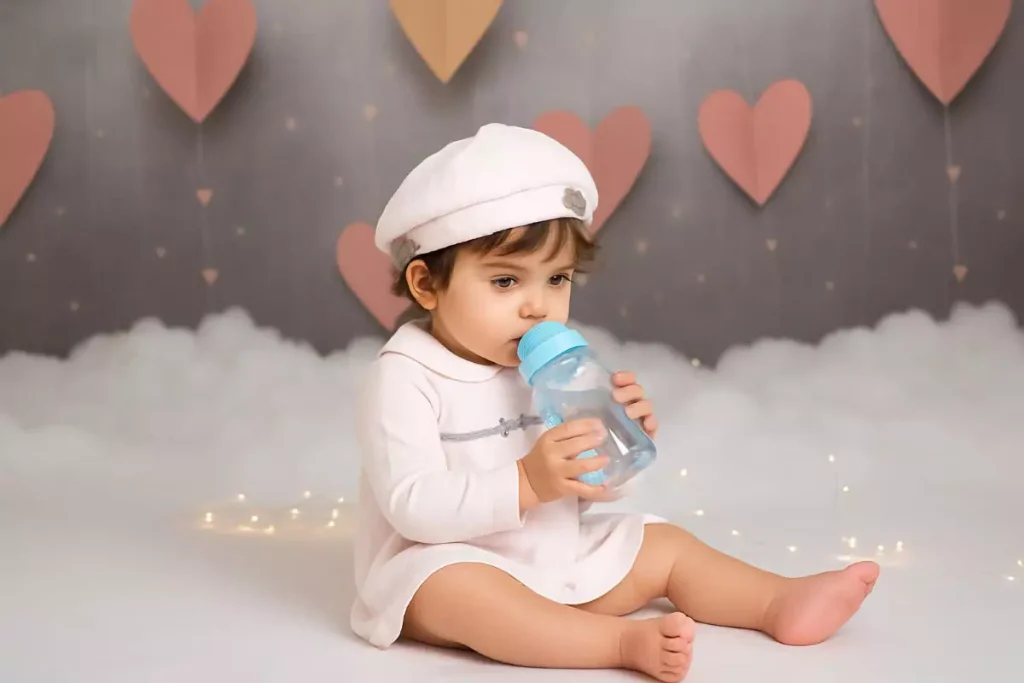 راهنمای کامل اهمیت نوشیدن آب برای کودکان